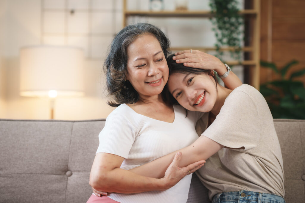 7 Signs Your Aging Parent May Need More Daily Support